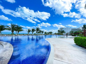 Luxury Apartment ocean view & Beach front in the best location of Cancun
